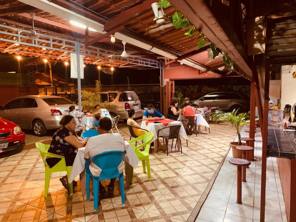 Hotel Cabinas Jacomar מראה חיצוני תמונה