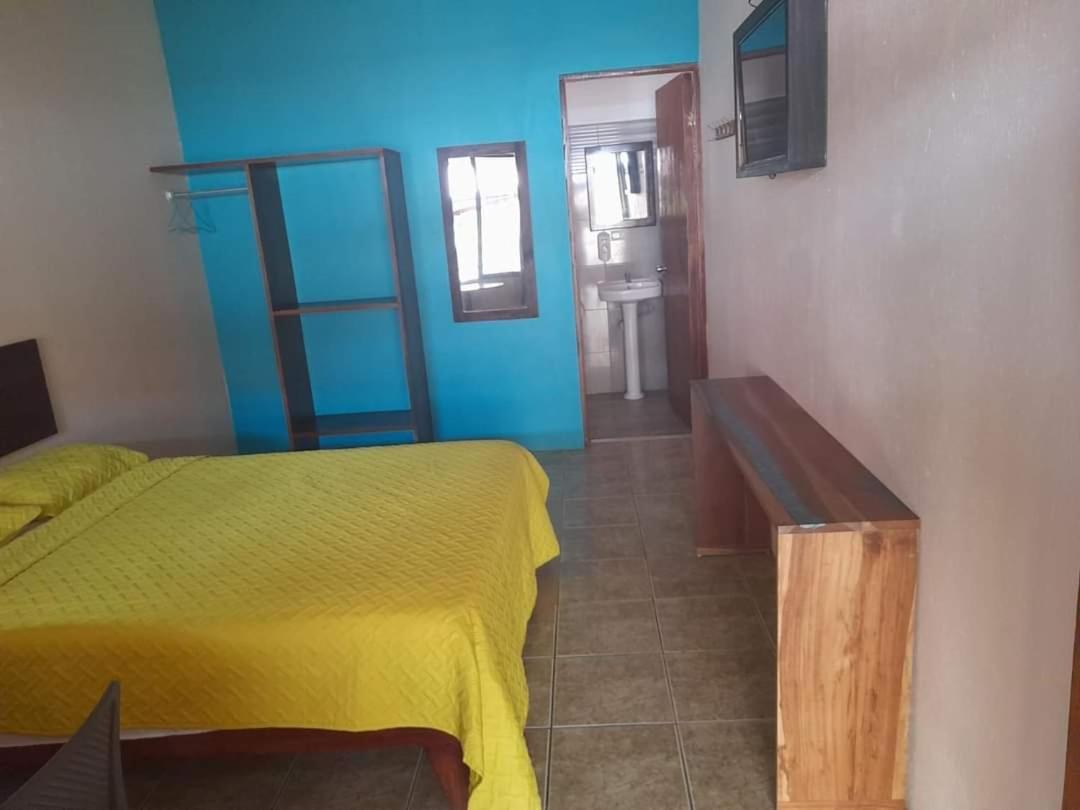 Hotel Cabinas Jacomar מראה חיצוני תמונה