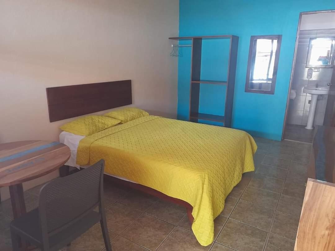 Hotel Cabinas Jacomar מראה חיצוני תמונה